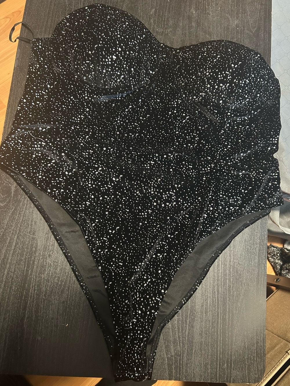 SHEIN Black Sparkle Strapless Bodysuit